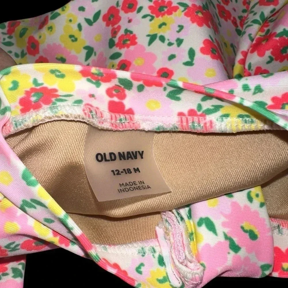 Old Navy Girl’s Floral Swimsuit. Size 12-18m